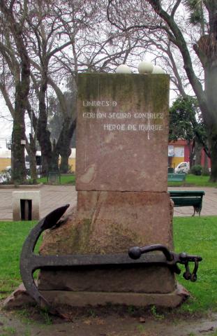 Imagen del monumento Germán Segura González