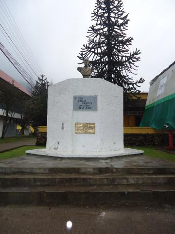 Imagen del monumento Arturo Prat