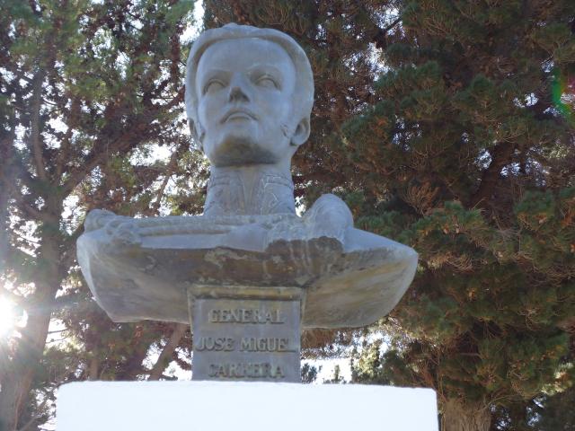 Imagen del monumento José Miguel Carrera
