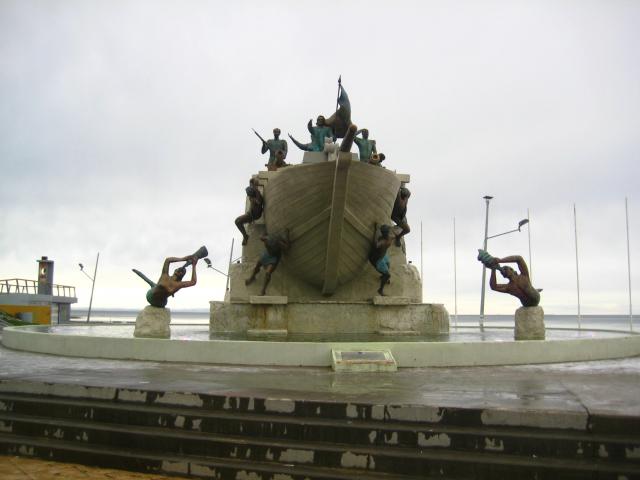 Imagen del monumento Momumento TripuLantes Goleta Ancud