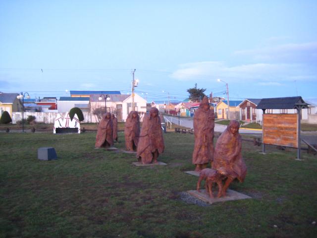 Imagen del monumento Selknam