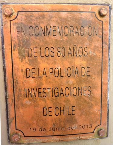 Imagen del monumento En Conmemoracion De Los 80 años De La Policia De Investigaciones De Chile