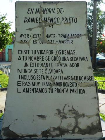 Imagen del monumento En Memoria De Nuestro Eterno Amigo Daniel Menco Prieto 23/12/1975-21/5/1999