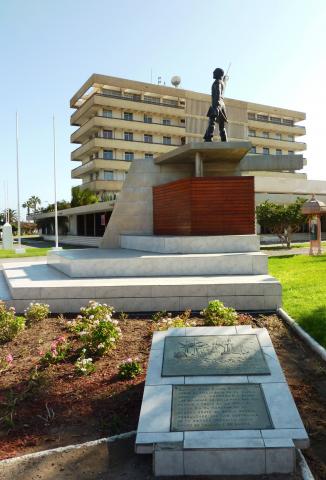 Imagen del monumento La Ciudad De Arica al Héroe De Iquique