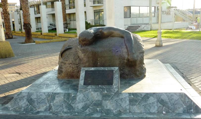 Imagen del monumento Trabajador Caído
