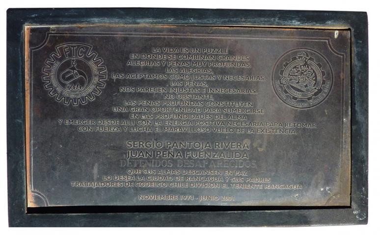 Imagen del monumento Sergio Pantoja-Juan Peña Fuenzalida Detenidos Desaparecidos