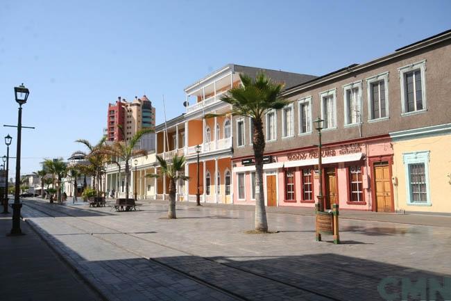 Imagen del monumento Los edificios ubicados a ambos costados de la calle Baquedano, (entre la Plaza Arturo Prat y José Joaquín Pérez)