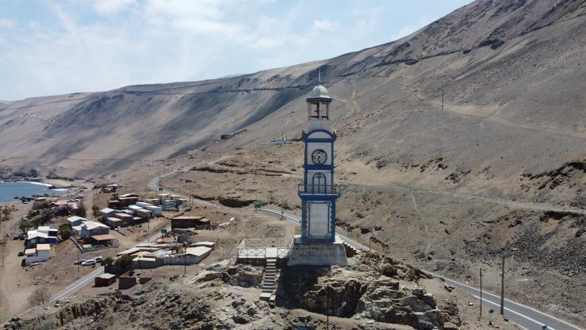 Imagen del monumento La Torre del Reloj de Pisagua