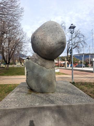 Imagen del monumento Homenaje al ex Alcalde Guillermo Lagos