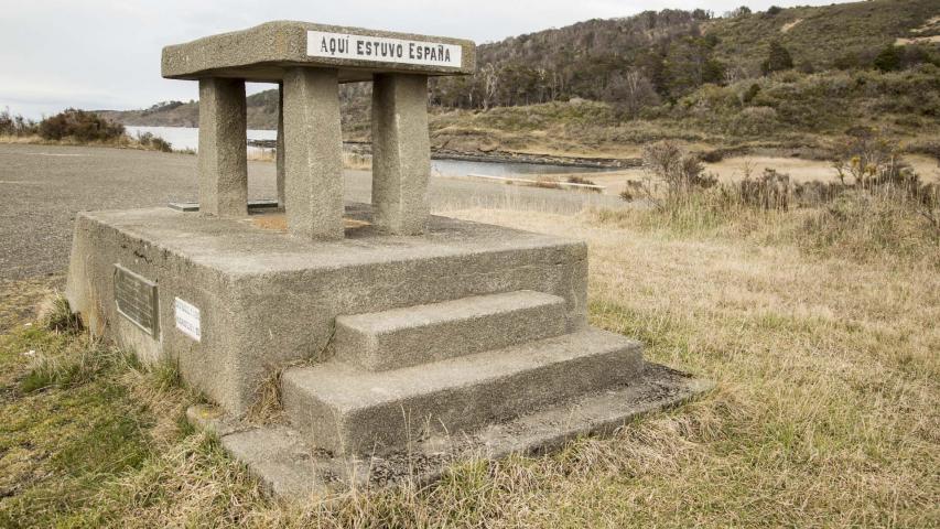 Imagen del monumento Ruinas de la ciudad del Rey Don Felipe (Puerto del hambre)