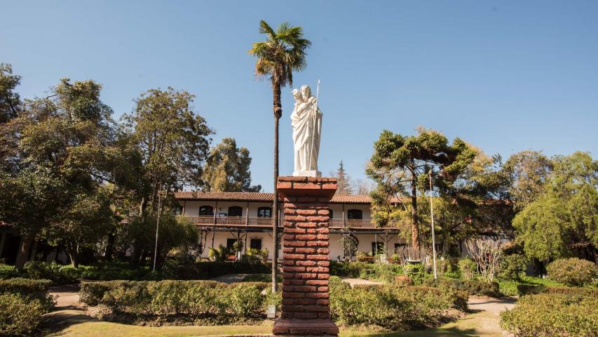 Imagen del monumento Inmueble denominado Casona de Las Condes y su entorno