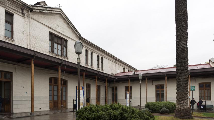 Imagen del monumento Edificio de la ex Escuela de Artes y Oficios