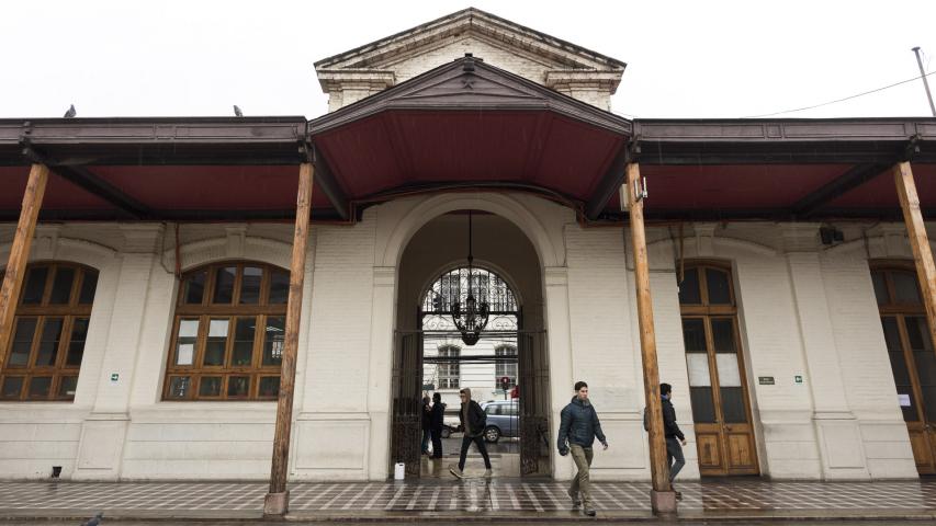 Imagen del monumento Edificio de la ex Escuela de Artes y Oficios