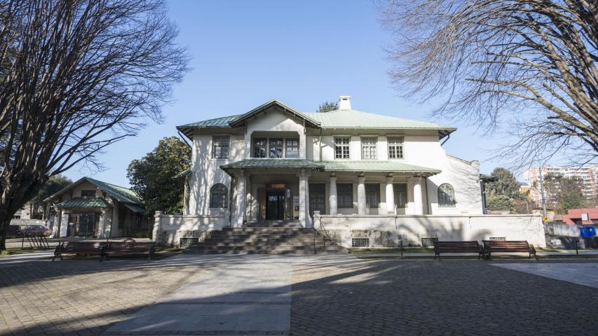 Imagen del monumento Edificio y parque del Museo Regional de la Araucanía