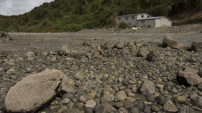 Imagen del monumento Complejo patrimonial conformado por 18 corrales de pesca de piedra