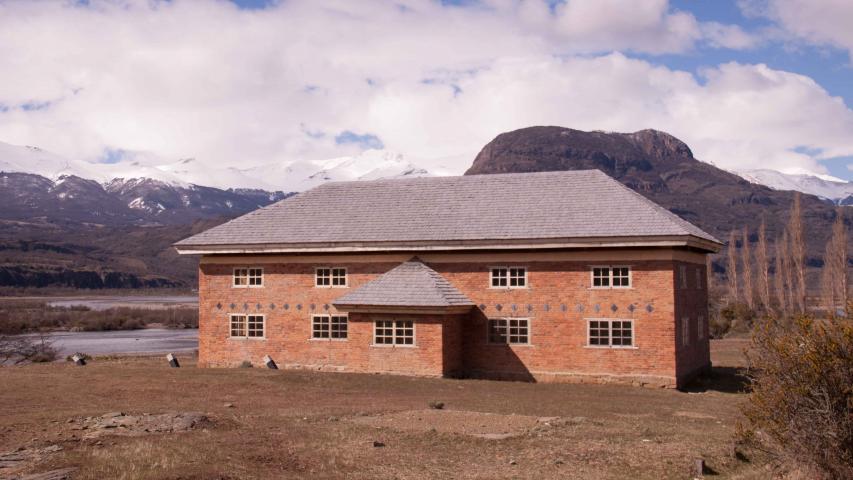 Imagen del monumento Escuela antigua de cerro Castillo