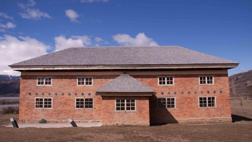 Imagen del monumento Escuela antigua de cerro Castillo