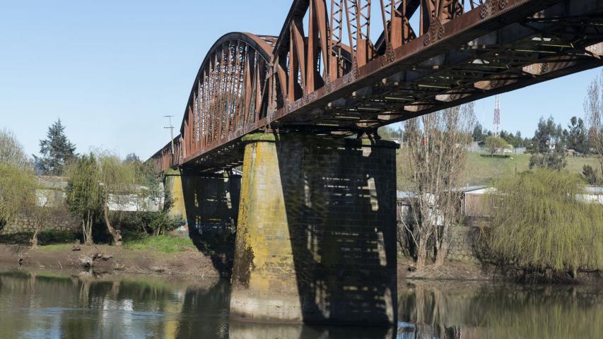 Imagen del monumento Puente Ferroviario sobre el río Chol Chol