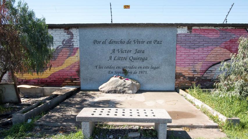 Imagen del monumento Sitio donde fueron encontrados los cuerpos de Víctor Jara, Littre Quiroga y otras tres personas que no han sido identificadas