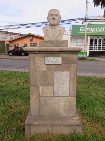 Imagen del monumento David Rojas González