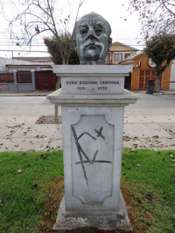 Imagen del monumento Juan Guzmán Cruchaga