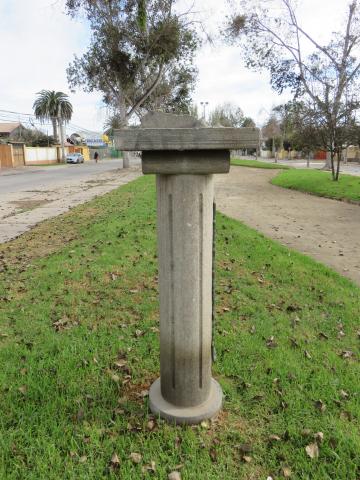 Imagen del monumento Libro de Bronce