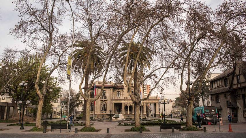 Imagen del monumento Área que señala ubicado en Avenida Pedro de Valdivia con Avenida Eliodoro Yáñez