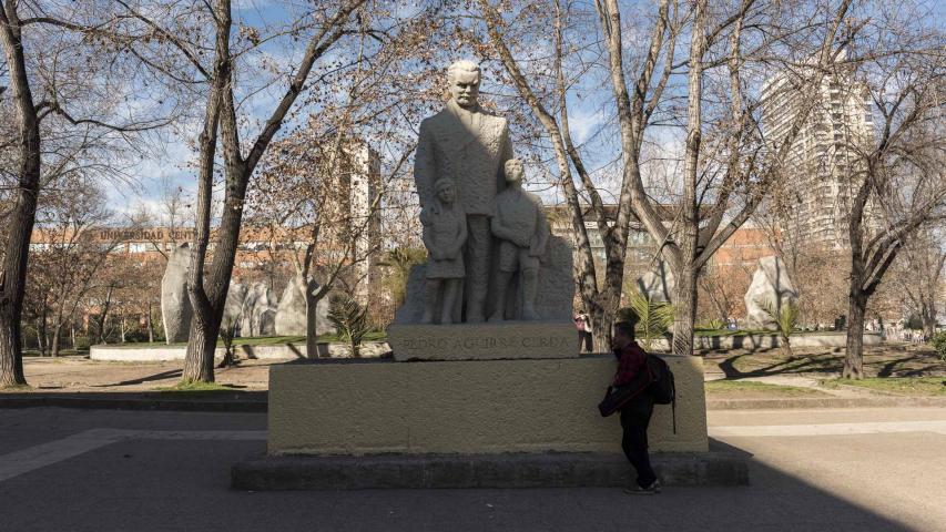 Imagen del monumento Barrio Cívico - Eje Bulnes - Parque Almagro