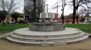 Imagen del monumento La Biblia