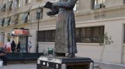 Imagen del monumento A Camilo Henríquez